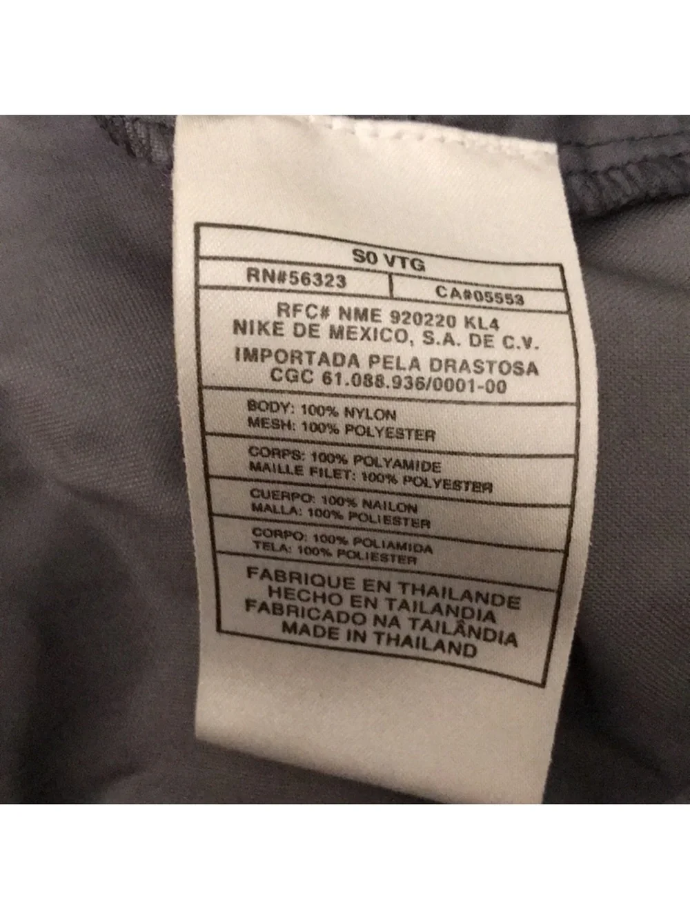 Nike medium Gray and red Hooded Anorak Pullover Jacket damaged